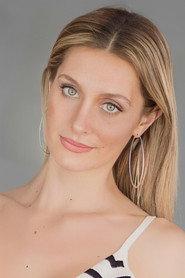 Rocío Hrabar as Aurora in Despedida de soltera 2020
