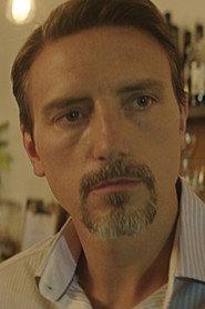 Martin Askew as Uncle Jimmy in Snow in Paradise 2014