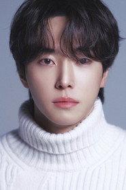 Lee Tae-hee as Min-cheol in The Insect Man 2019
