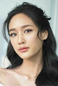 Rinrada Kaewbuasai as Bua in The Resident 2026
