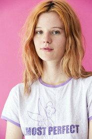 Arvida Byström as  in A Daughter Without a Mother 2022