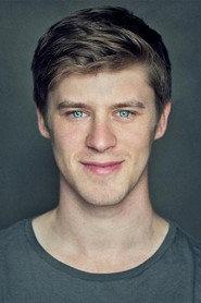 Luke Baker as Dean Paxton in Everybody's Talking About Jamie 2018
