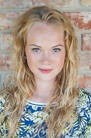 Dominika Morávková-Zeleníková as Broňa in Till the Summer Comes 2022