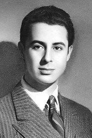 Ricardo Acero as Viajero tren in An Ordinary Woman 1949