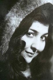 Xuraman Hadjiyeva as Asya in The Cloth Peddler 1965
