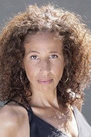 Mia Golden as Ryann Temple in Fragile Seeds 2021