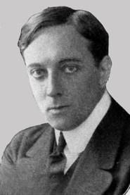 Stanley Walpole as Wilbur Darcey in In Walked Mary 1920