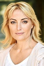 Evgeniya Akhremenko as Sotrudnitsa ZAGSa in Desperate for Marriage 2022