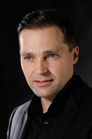 Alexey Sviridov as Aleksey in Holiday Romance 2007
