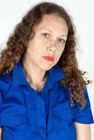 Ekaterina Skobeleva as podelnitsa Papika in Russian Detective 2004