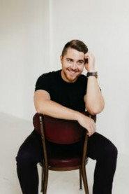 Jack Swanson as Count Almaviva in The Metropolitan Opera: Il Barbiere di Siviglia 2025