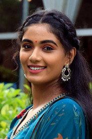 Rakshana as Kavitha in Margazhi Thingal 2023