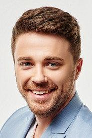 Oleksandr Popov as Eric in Licence to Love 2023