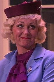 Nathalie Hugo as Madame Violette in Bossemans et Coppenolle 2015