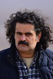Amir Hossein Javaheri as Aghil Rastgoo in Humaniforms 