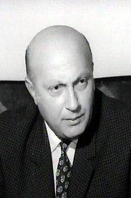 Abdel Azim Kamel as الطبيب in Bein Al-Atlal 1959