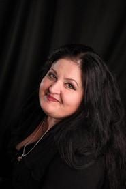 Dana Borteanu as Madam Pavlik in Kira Kiralina 2014