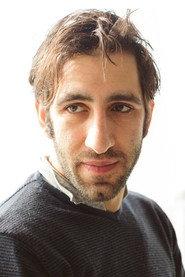 Haris Fragoulis as Φάνης in New Continent 2024