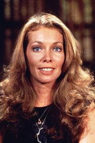 Jaime Lyn Bauer as Lizabeth in Mysterious Island of Beautiful Women 1979