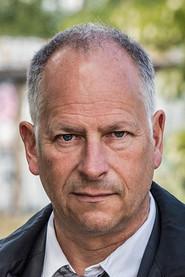 Frank Röth as Hans Peter in Der kleine Unterschied 1997