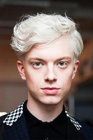 Apollo Luce as Saul Larson in Alone in Venice 2025
