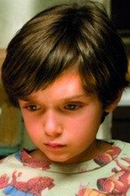 Roméo Lebeaut as Philibert Bakary enfant in With Love... from the Age of Reason 2010