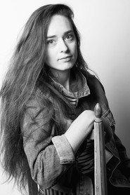 Laura Turner as Annie in Event 2024