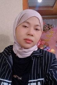 Umi Lestari as Bu Rara in Golden Diary: The Last Lightheir 2025