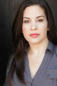 Sadieh Rifai as Amina in Hekla 2026