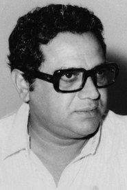 K. Vijayan as  in Niraparaadhi 1984