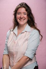 Lainey Sumner as Mom in It’s My Party 2025