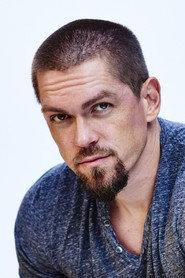 Steve Howey as Marcus in Something Borrowed 2011