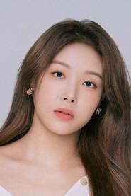 Kim Yu-bin as Yubin in The Wonder Girls Movie 2012