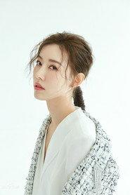 Shi Qingyan as Pretty Woman in The Master of Painting 2021