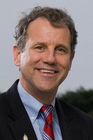 Sherrod Brown as Self in War on the Diamond 2021