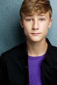 Cooper Nelson as Spence in Bad Substitute 2024
