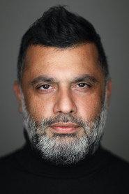 Irvine Iqbal as Sultan in Aladdin: Live from the West End