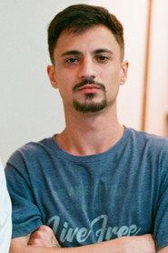 Juan Facuri as Androide in reCaptcha 2023