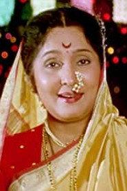 Vatsala Deshmukh as Goddess Parvati (as Vatsal Deshmukh) in Naag Panchami 1972