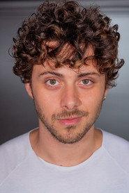 Caio Macedo as Fernando in The Yellow Night 2019