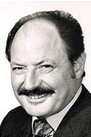 Inigo Gallo as André in Die kleine Niederdorfoper 1978