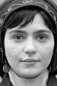Mona Ahmadi as in The Child and the Angel 2009
