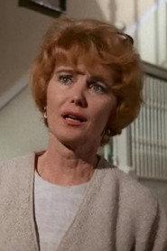 Danni Sue Nolan as Geraldine "Jerry" Briggs in Flame of Youth 1949