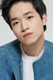Ham Seong-min as Student in Queen of Walking 2016