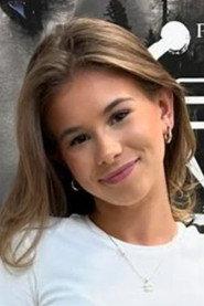 Emma Gunnarsen as Emma Gunnarsen in Marcus & Martinus: Together 2017