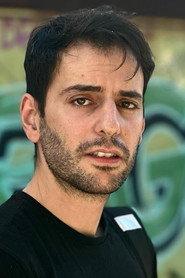 Γιάννης Κατσιμίχας as Φάνης in Love sets it on fire 2025