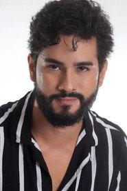 Ruan do Vale as Julião Siqueira in De Repente Drag 2022
