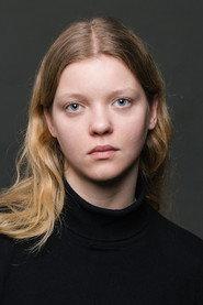 Johanna Vaiksoo as Naine in Nothing is Silent 2023