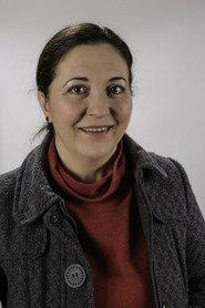 Ana Santos as Vecina Mayor in Elisa & Marcela 2019