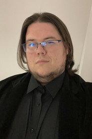 Marek Walczyk as Mr. X in Girls to Buy 2021